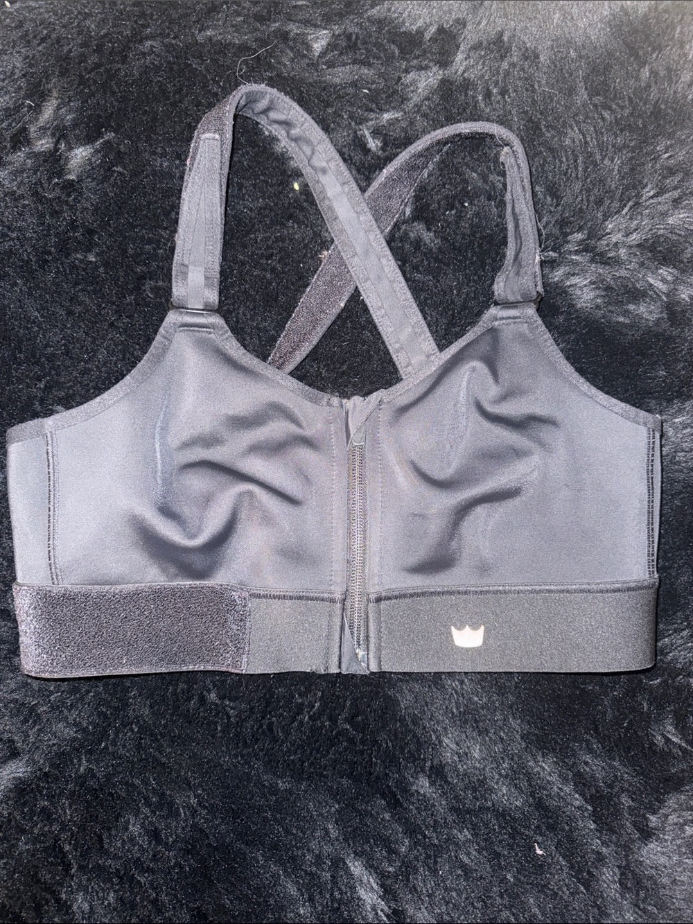 SHEFIT Front-Zip Crossback Sports Bra - Black
